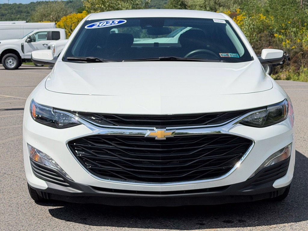 Used 2025 Chevrolet Malibu LT FWD image 21