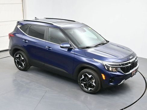 Used 2024 Kia Seltos EX AWD/4WD image 33