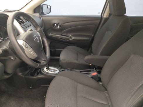 Used 2018 Nissan Versa SV w/ SV Special Edition Package FWD image 17