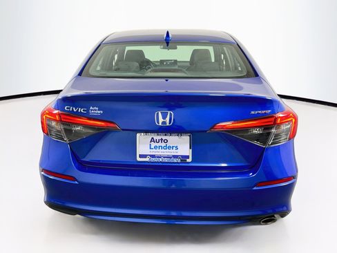 Used 2023 Honda Civic Sport image 6