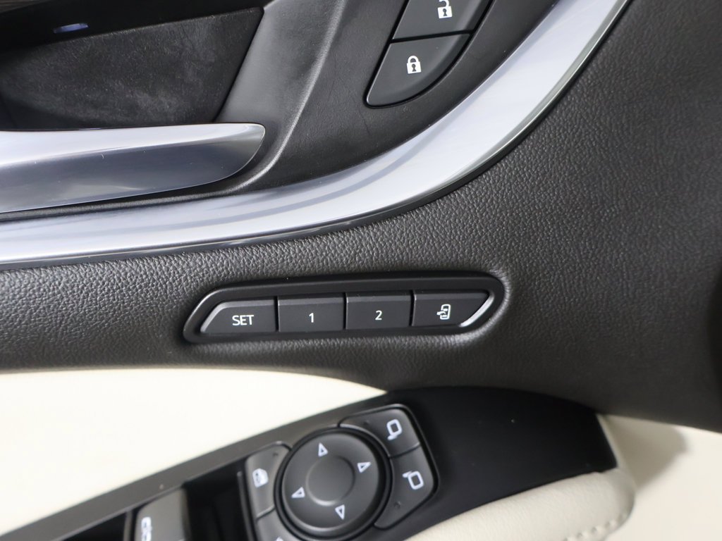 Used 2023 Buick Enclave Premium w/ Experience Buick Package FWD image 44
