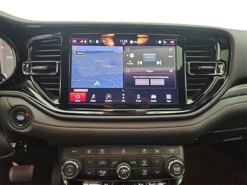 Used 2024 Dodge Durango R/T image 19
