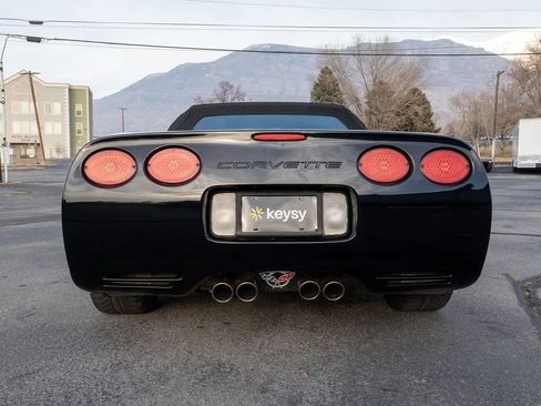 Used 1999 Chevrolet Corvette Convertible w/ Memory Pkg RWD image 7