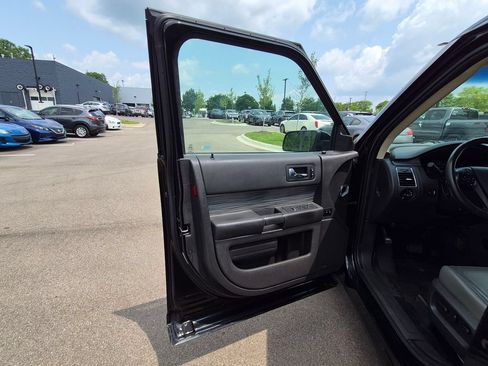 Used 2018 Ford Flex SEL w/ Equipment Group 202A AWD/4WD image 13
