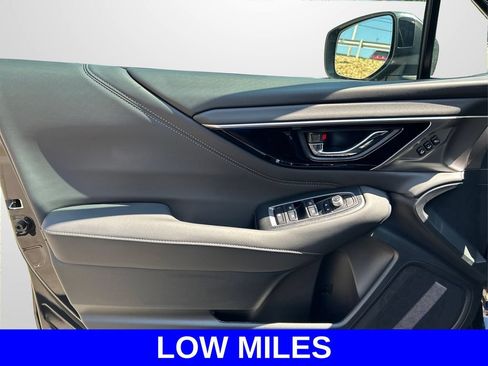 Used 2025 Subaru Outback Limited AWD/4WD image 23