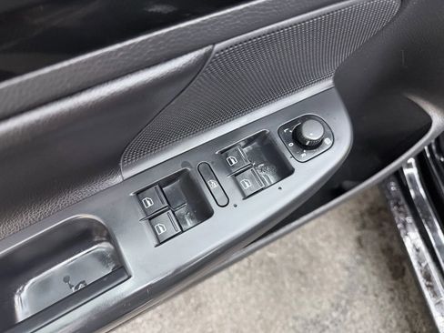 Used 2013 Volkswagen Jetta TDI image 14