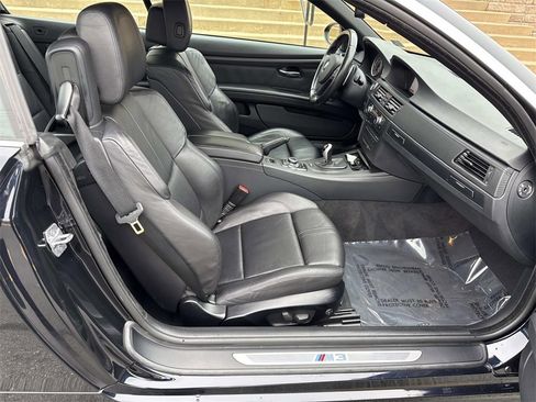 Used 2013 BMW M3 Convertible image 11