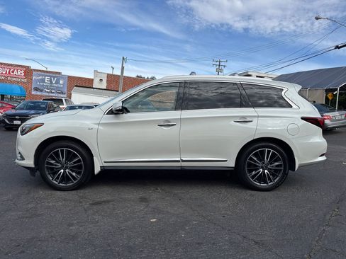 Used 2020 INFINITI QX60 Signature Edition image 5