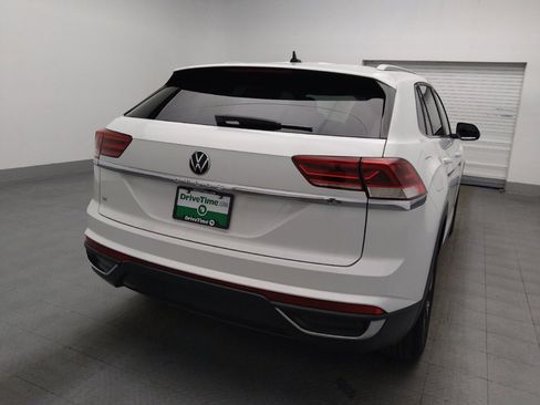 Used 2022 Volkswagen Atlas Cross Sport SE FWD image 7
