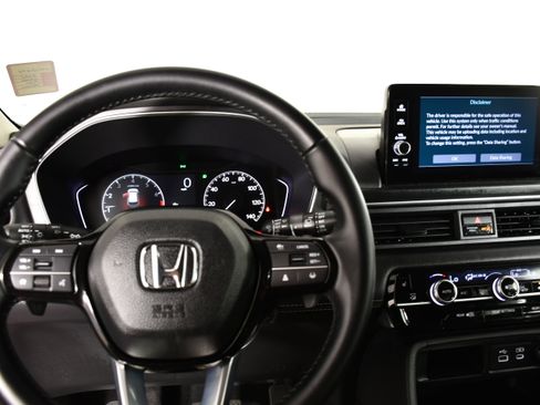 Certified 2025 Honda Pilot EX-L image 16