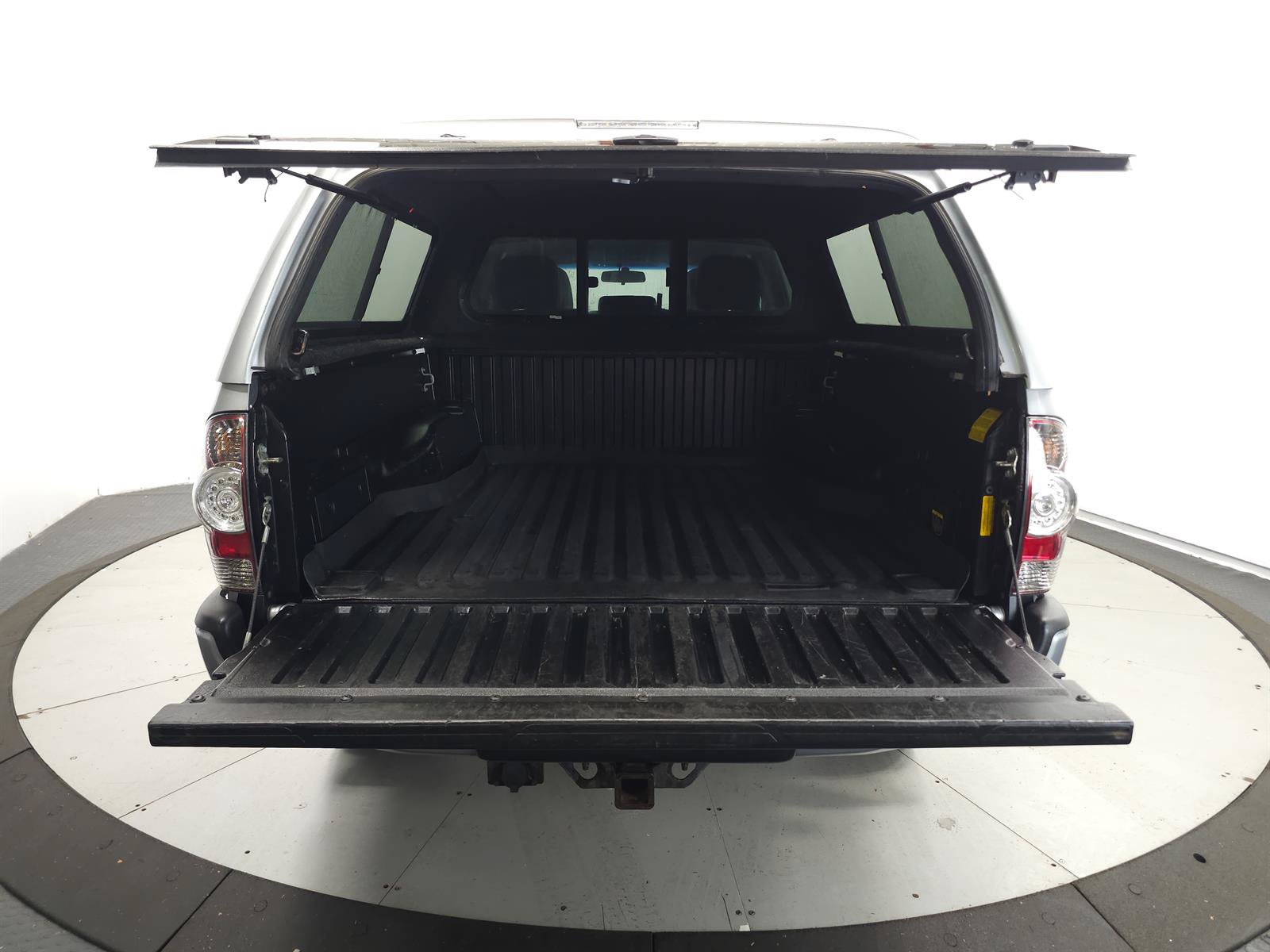 Used 2014 Toyota Tacoma 4x4 Double Cab w/ TRD Sport Package image 9
