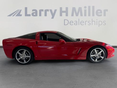 Used 2008 Chevrolet Corvette Coupe image 6