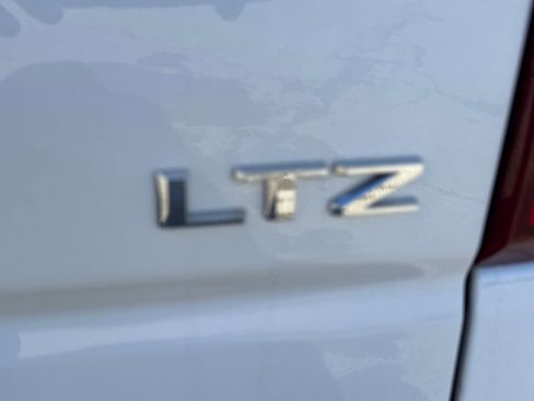 Used 2025 Chevrolet Silverado 1500 LTZ image 6
