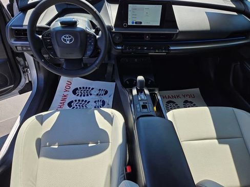 Used 2023 Toyota Prius XLE FWD image 13