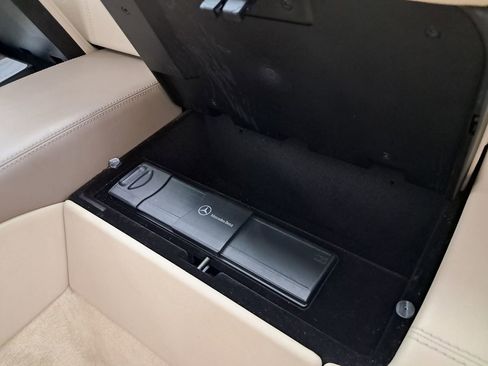 Used 2007 Mercedes-Benz SL 600 image 38