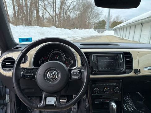 Used 2019 Volkswagen Beetle 2.0T Final Edition SEL image 10