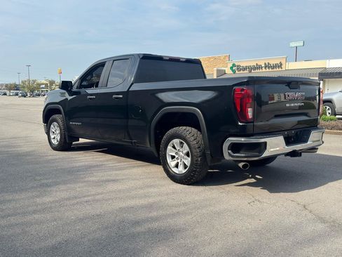 Used 2021 GMC Sierra 1500 4x4 Double Cab w/ Convenience Package image 3