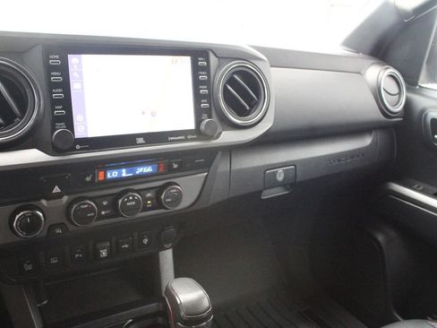 Certified 2020 Toyota Tacoma TRD Pro AWD/4WD image 26