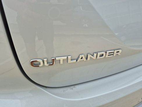 New 2026 Mitsubishi Outlander SE AWD/4WD image 93