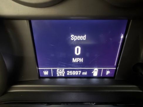 Used 2023 Chevrolet Silverado 1500 Custom image 34