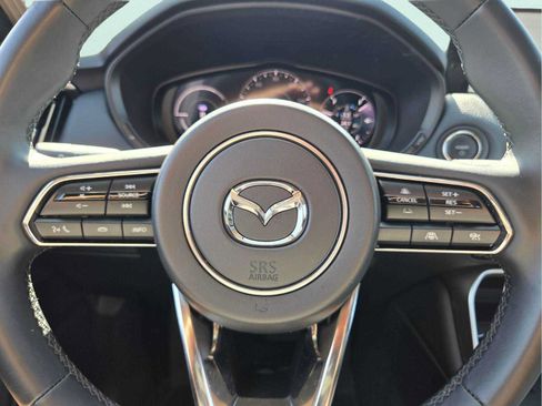 Certified 2025 MAZDA CX-70 Plug-In Hybrid w/ Premium Pkg AWD/4WD image 38