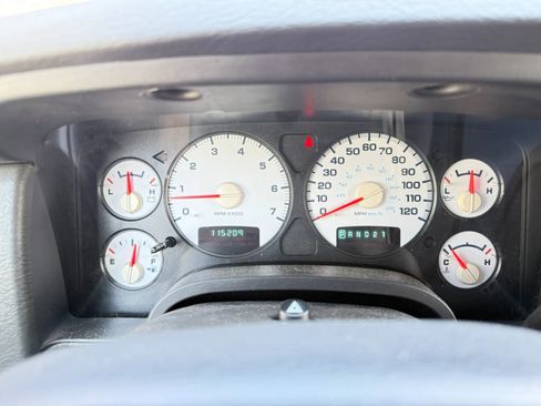 Used 2002 Dodge Ram 1500 Truck 2WD Quad Cab image 13