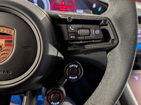 New 2026 Porsche Taycan Turbo GT image 33