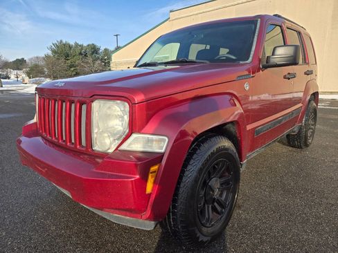 Used 2012 Jeep Liberty Sport w/ Popular Equipment Group image 2