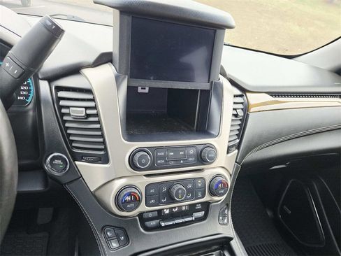 Used 2017 GMC Yukon Denali w/ Open Road Package image 30