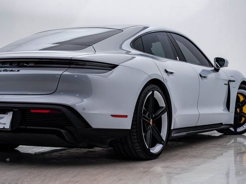 Used 2021 Porsche Taycan Turbo S image 10
