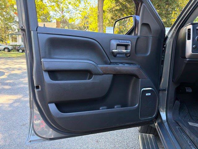 Used 2017 GMC Sierra 1500 Denali w/ Denali Ultimate Package AWD/4WD image 30