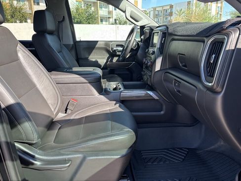 Used 2020 Chevrolet Silverado 1500 LT Trail Boss AWD/4WD image 38