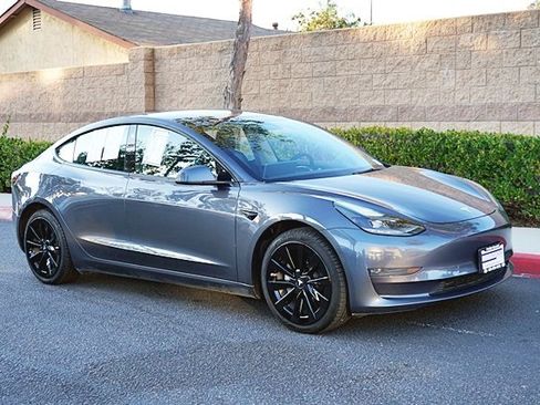 Used 2022 Tesla Model 3 Long Range image 6