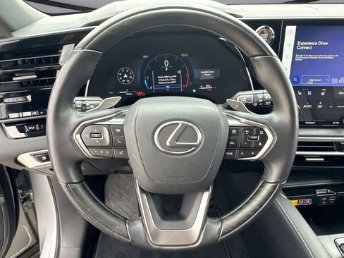 Used 2025 Lexus RX 350 Premium w/ Accessory Package (Z1) FWD image 21