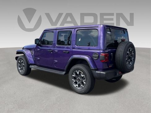 New 2026 Jeep Wrangler Unlimited Sahara AWD/4WD image 18