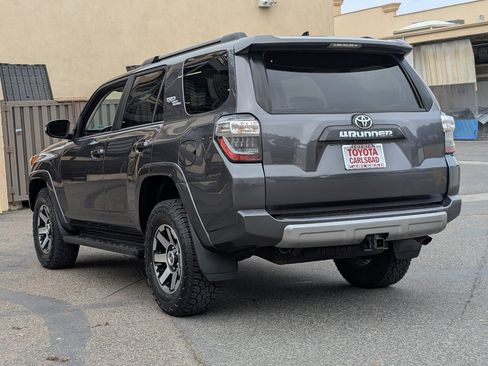 Used 2022 Toyota 4Runner TRD Off-Road Premium image 12