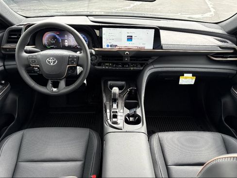 New 2026 Toyota Crown XLE image 11