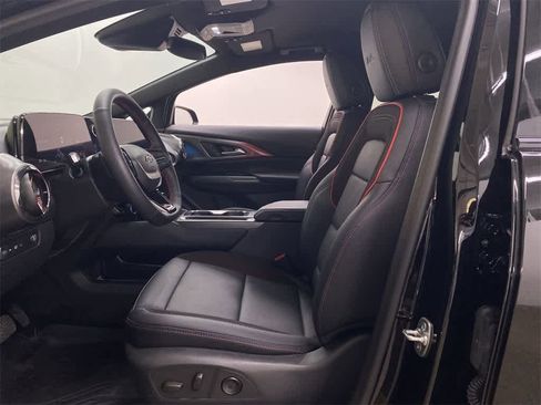 Used 2024 Chevrolet Equinox EV RS image 15