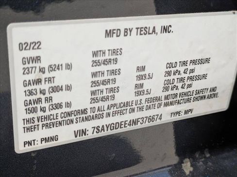 Used 2022 Tesla Model Y Long Range AWD/4WD image 16