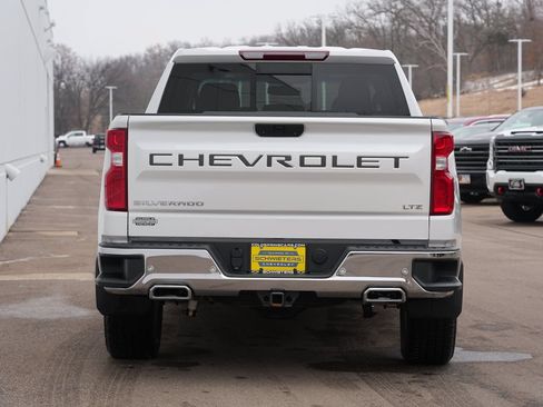 Used 2021 Chevrolet Silverado 1500 LTZ AWD/4WD image 4