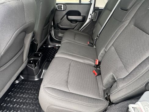 Certified 2021 Jeep Wrangler Unlimited Sport image 6