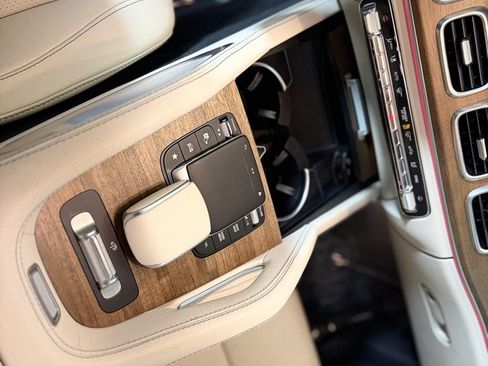 Used 2022 Mercedes-Benz GLS 450 4MATIC image 16