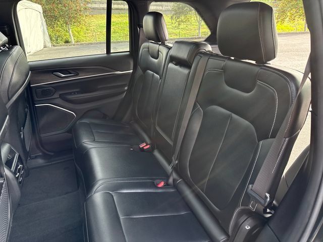 Used 2024 Jeep Grand Cherokee Limited 4xe AWD/4WD image 22