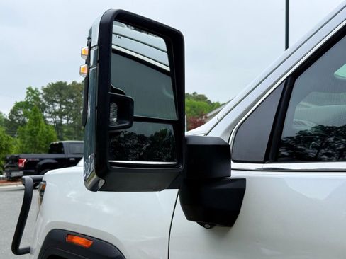 Used 2020 GMC Sierra 3500 Denali w/ Denali Ultimate Package AWD/4WD image 13