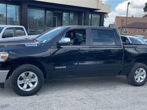 Used 2024 RAM 1500 Laramie image 21