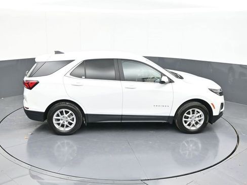 Used 2024 Chevrolet Equinox LT image 63