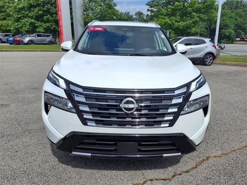 Certified 2024 Nissan Rogue Platinum w/ Platinum Premium Package image 22