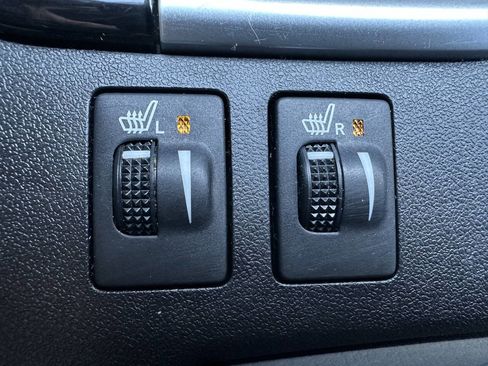 Used 2017 Toyota Highlander XLE image 25