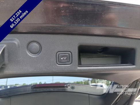 Used 2020 Chevrolet Equinox LT FWD image 18