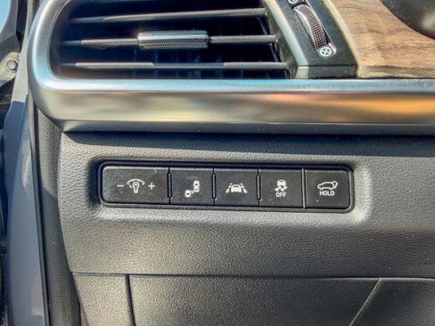 Used 2021 Kia Telluride SX w/ Towing Package FWD image 16